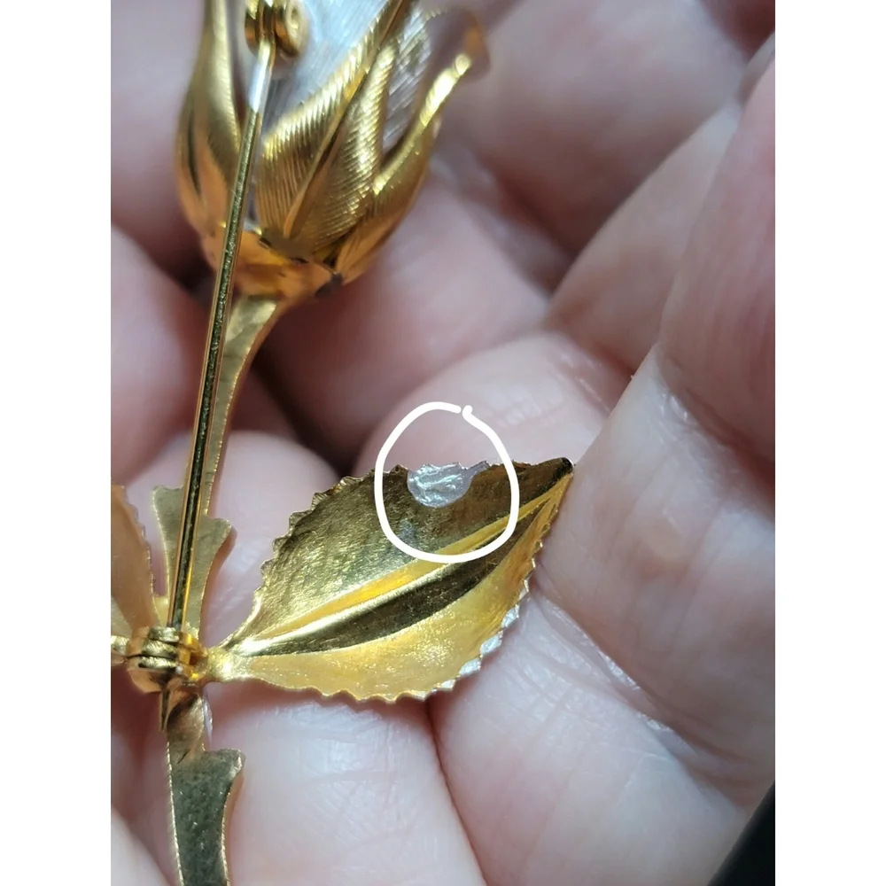 Mid Century Modern Gold And Silver Rose Brooch - Picture 7 of 9